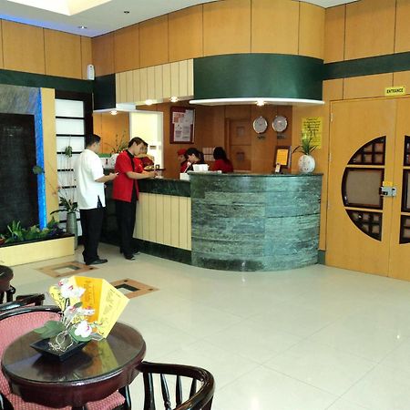 Hotel Sogo Cabanatuan Extérieur photo