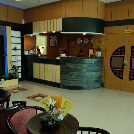Hotel Sogo Cabanatuan Extérieur photo