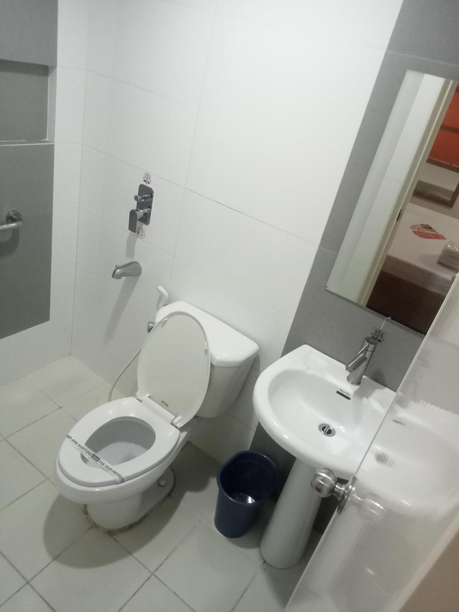 Hotel Sogo Cabanatuan Extérieur photo