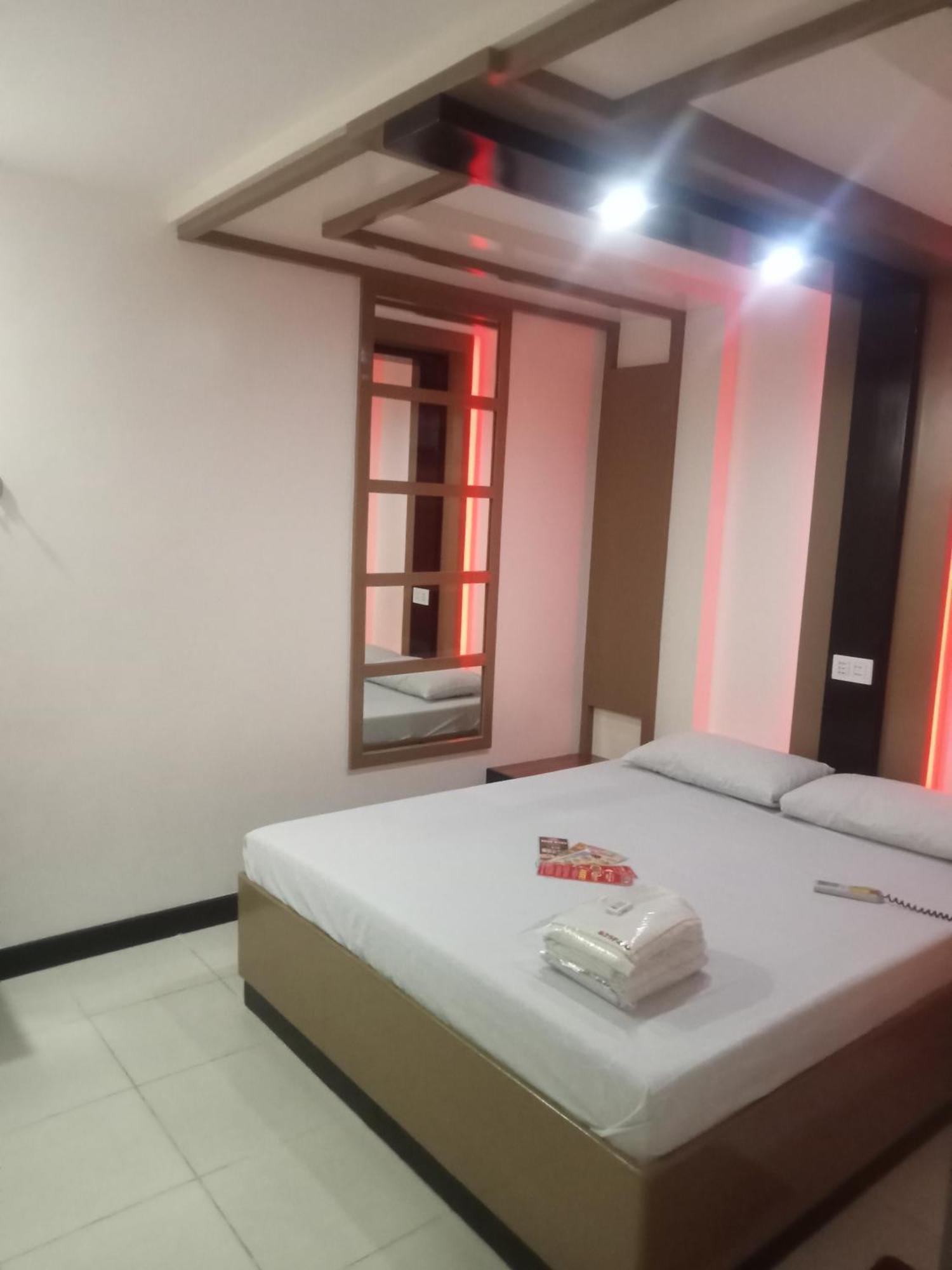 Hotel Sogo Cabanatuan Extérieur photo